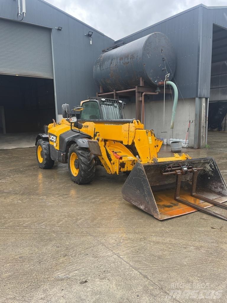 JCB 535 V 140 Manipuladores telescópicos