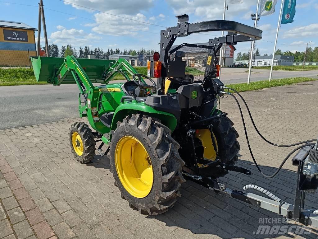 John Deere 3038 E Tratores Agrícolas usados