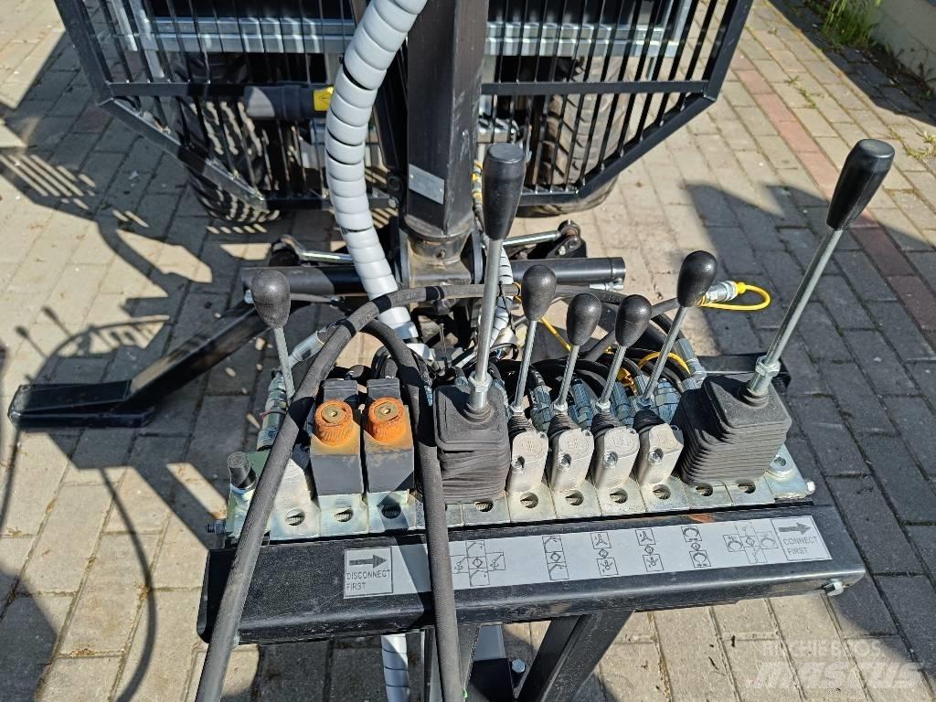 John Deere 3038 E Tratores Agrícolas usados