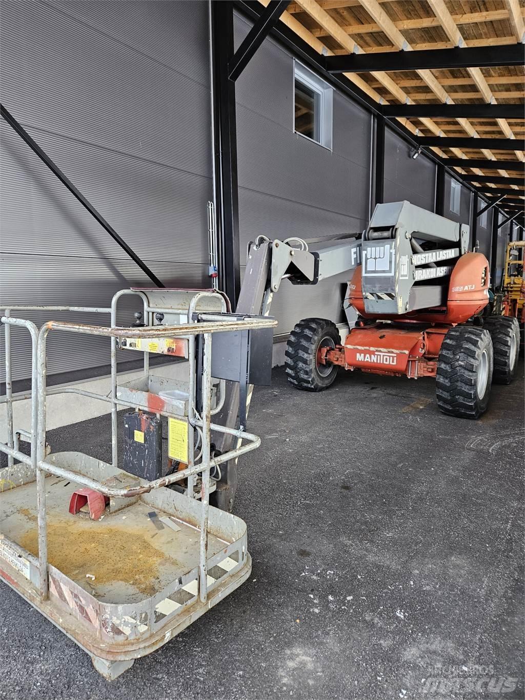 Manitou 165ATJ Elevadores braços articulados