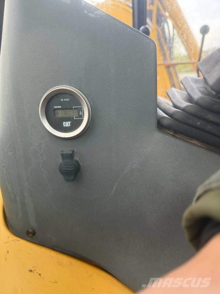 CAT 428 C Retroescavadoras