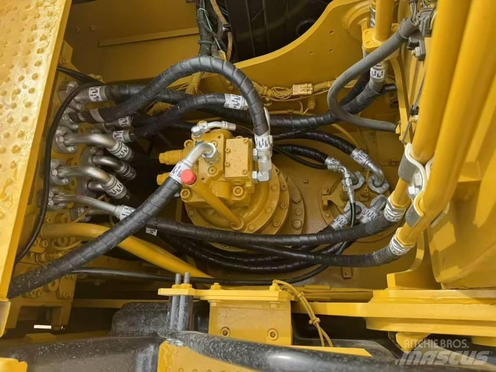 CAT 323GC Escavadoras de rastos