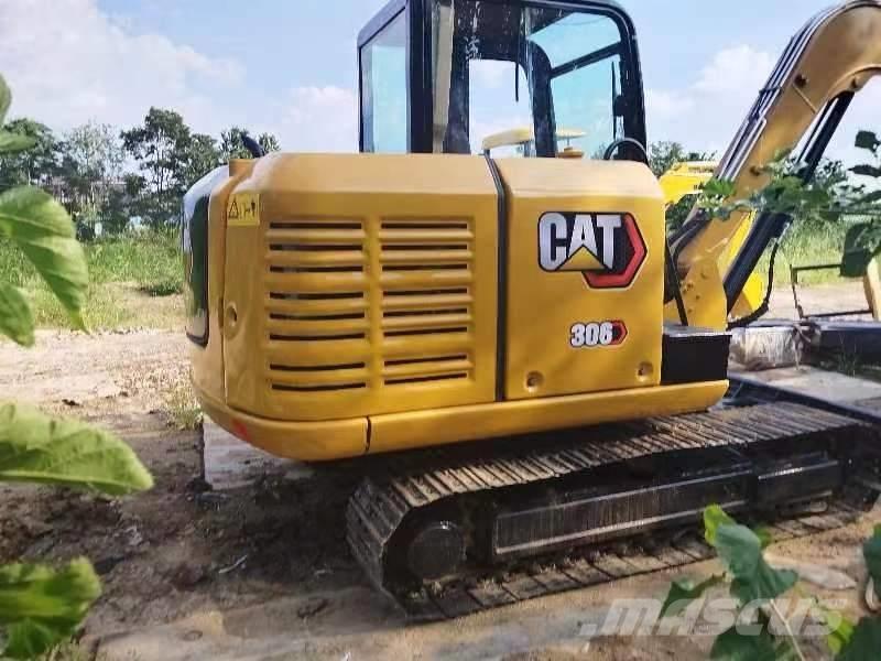 CAT 306 Mini Escavadoras <7t