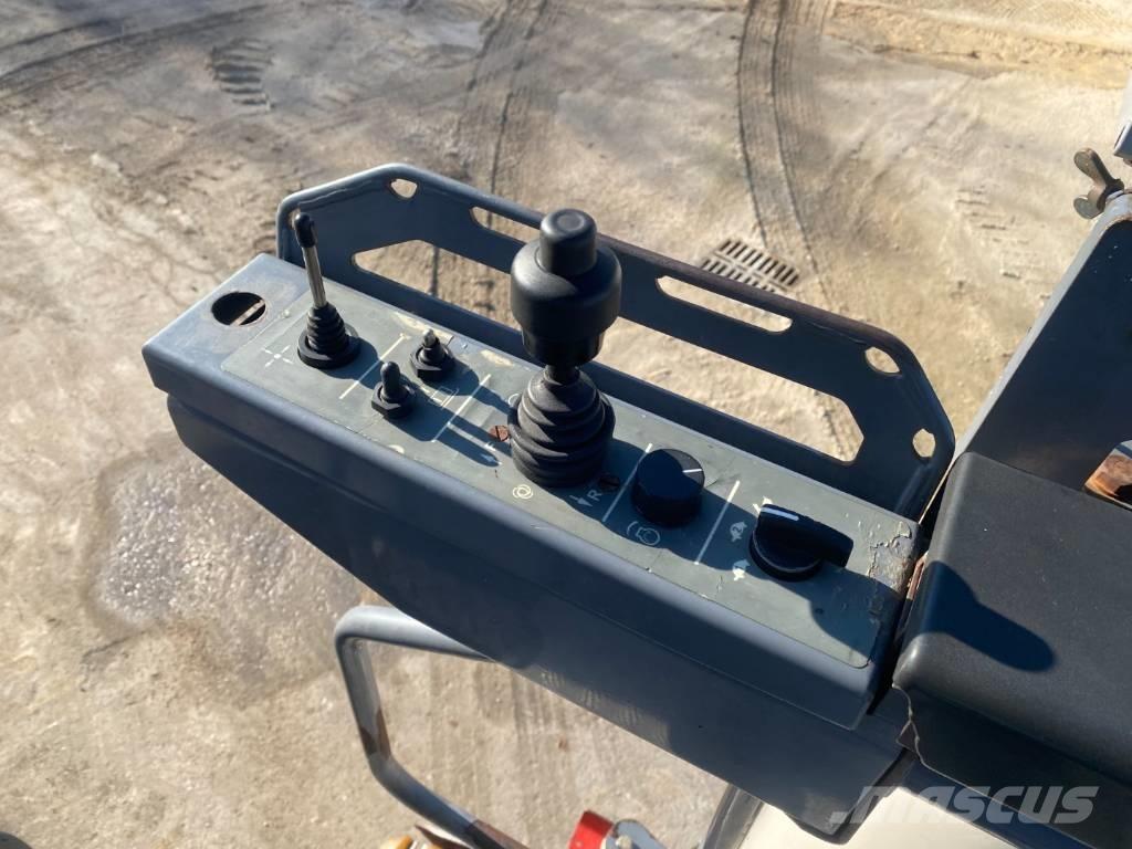 Wirtgen W 130 F Fresadoras de asfalto