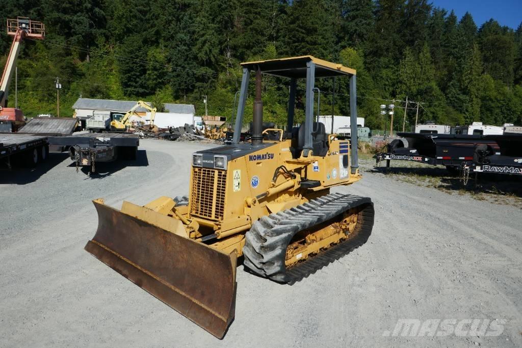 Komatsu D 21 P-8 Dozers - Tratores rastos