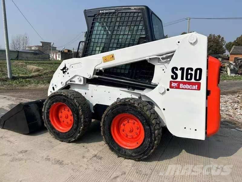 Bobcat S 160 Carregadoras de direcção deslizante