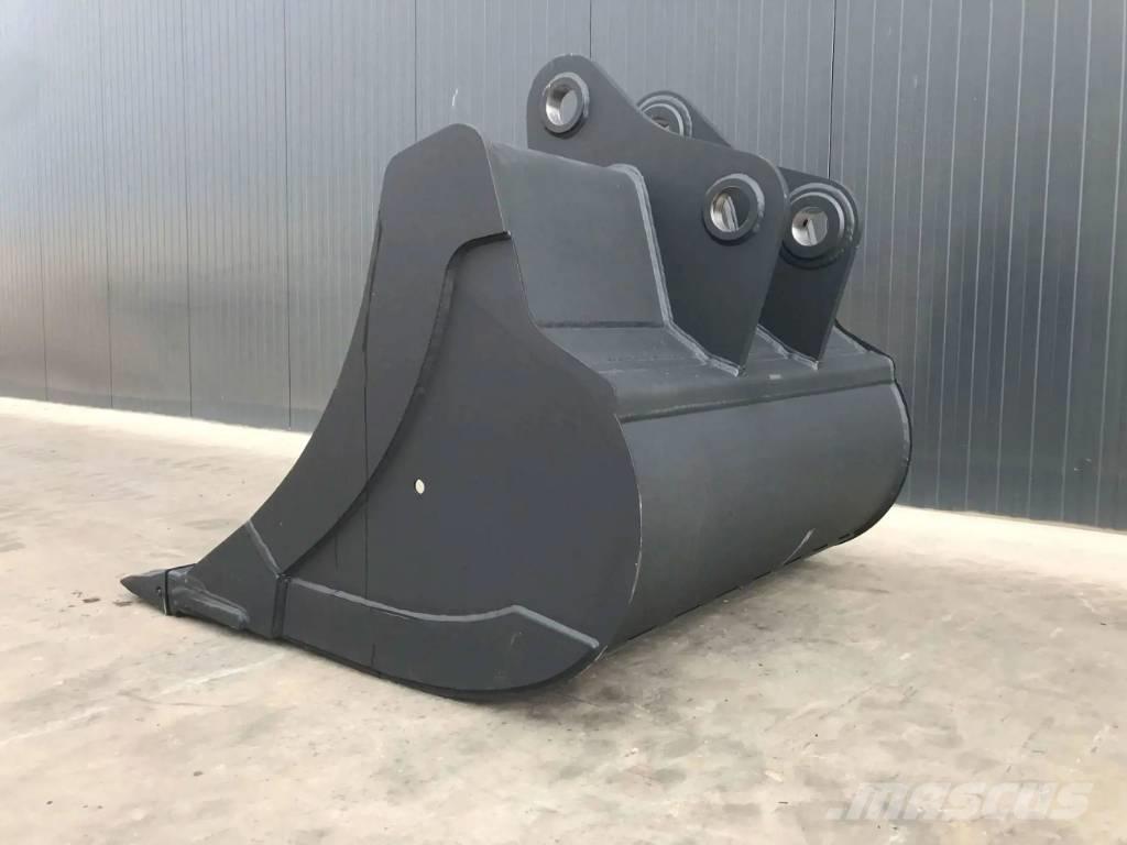 Komatsu PC240 Baldes