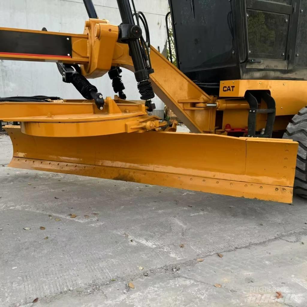 CAT 140 G Motoniveladoras