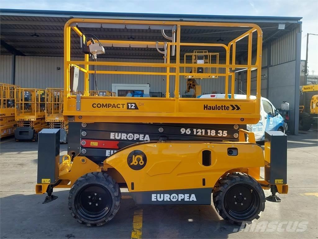 Haulotte C12DX Elevadores de tesoura
