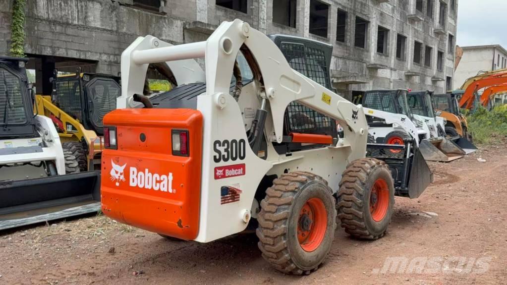 Bobcat S300 Carregadoras de direcção deslizante