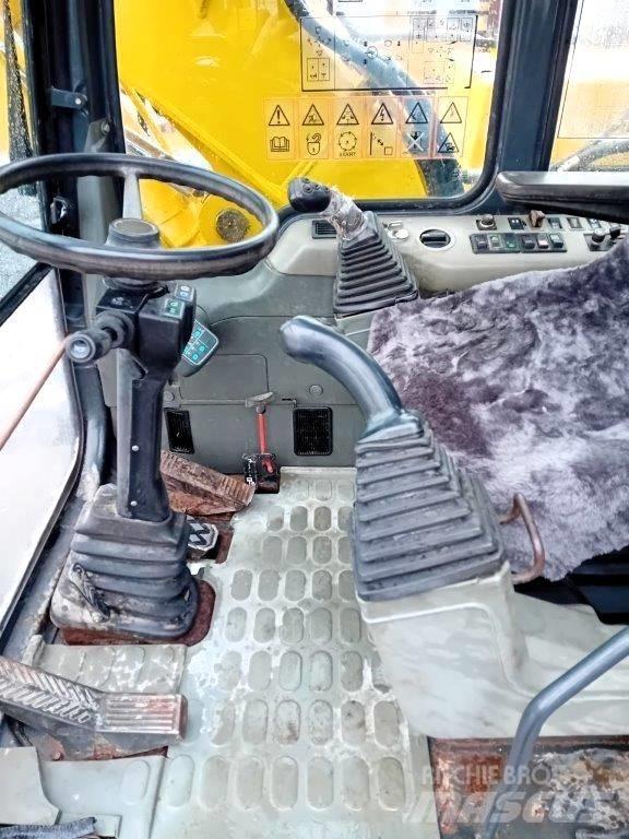 Komatsu PW 130ES-6K Escavadoras de rodas