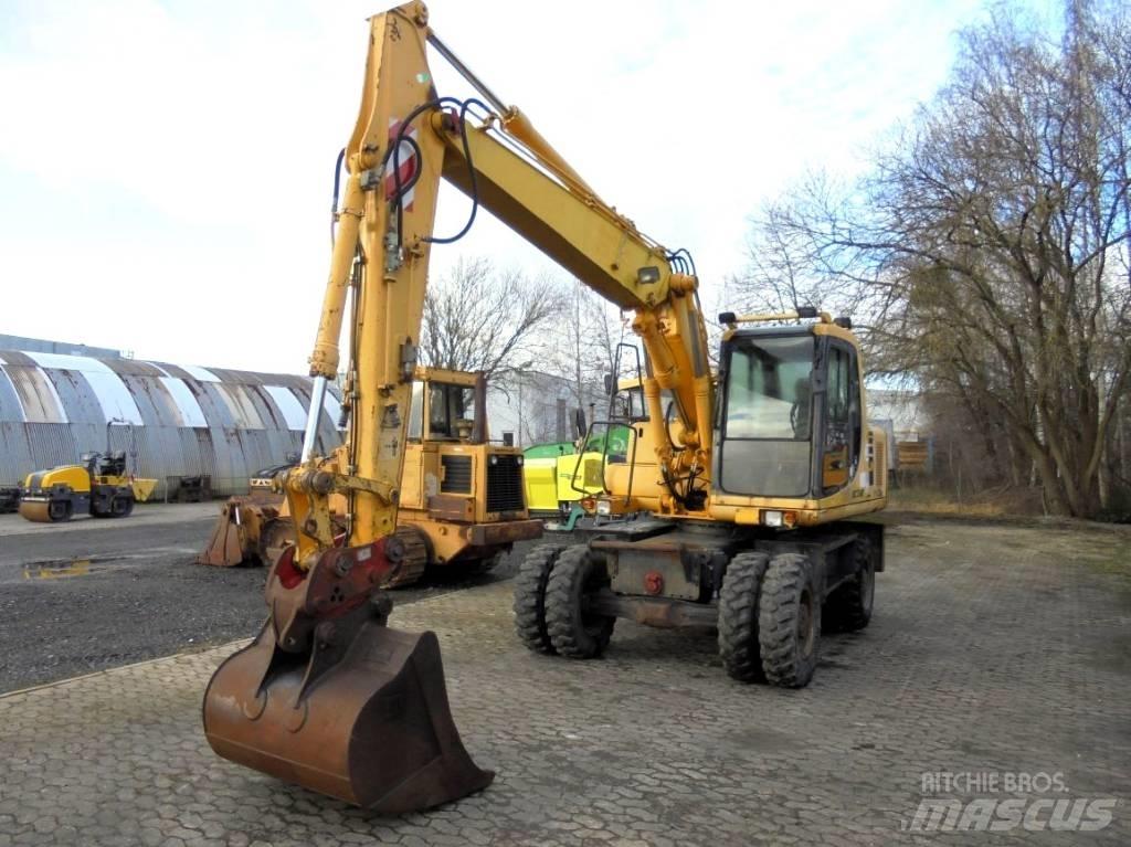 Komatsu PW 130ES-6K Escavadoras de rodas
