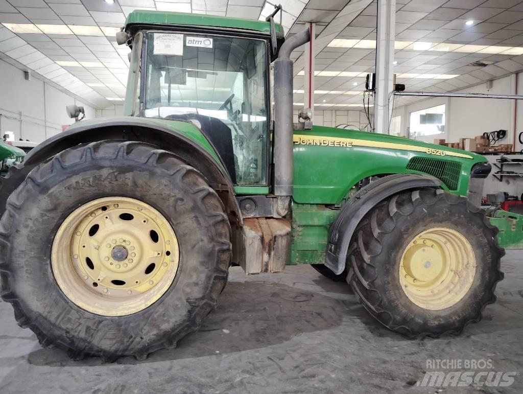 John Deere 8520 Tratores Agrícolas usados
