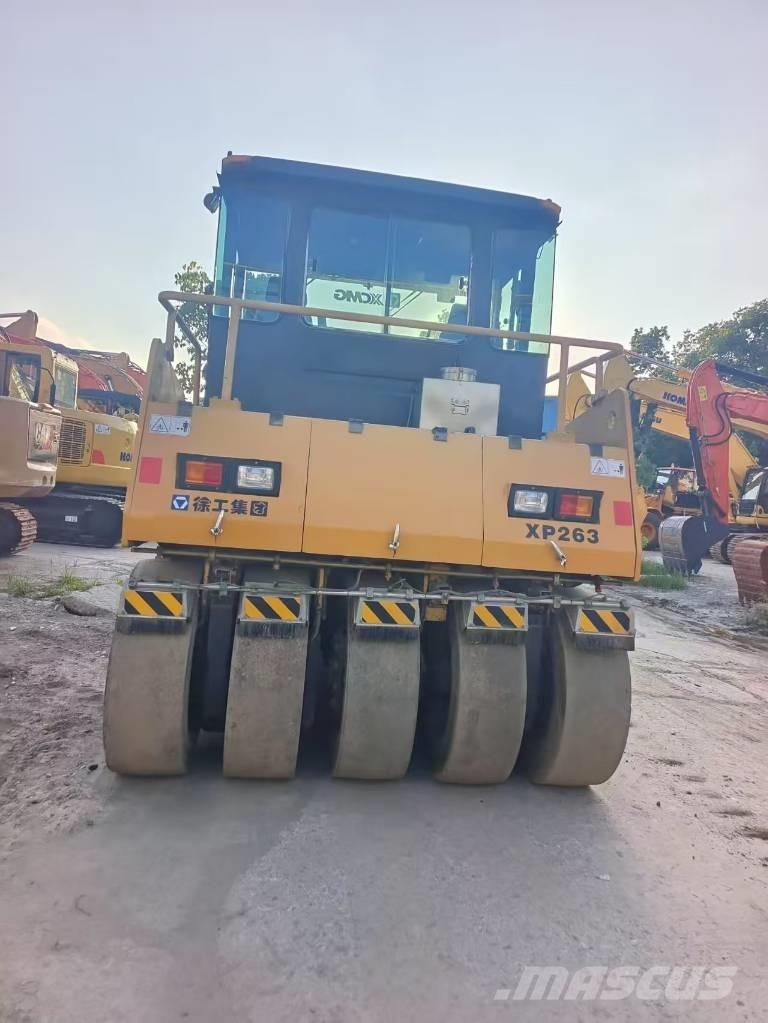 XCMG XP 263 Cilindros Compactadores de pneus