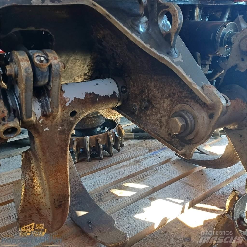 Komatsu C124 Cabeças de ceifeiras