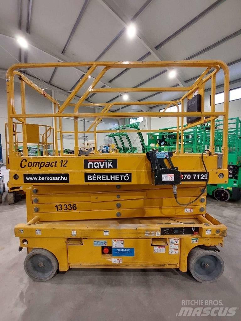 Haulotte Compact 12 Elevadores de tesoura