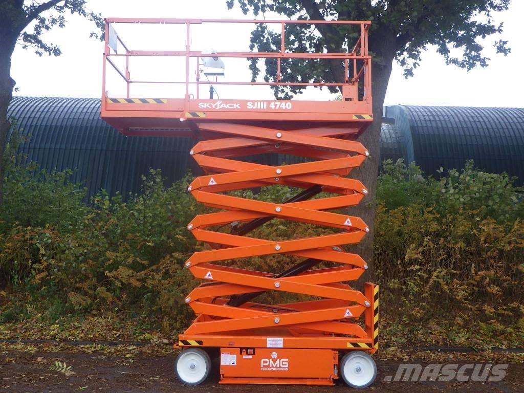 SkyJack SJ4740 Elevadores de tesoura
