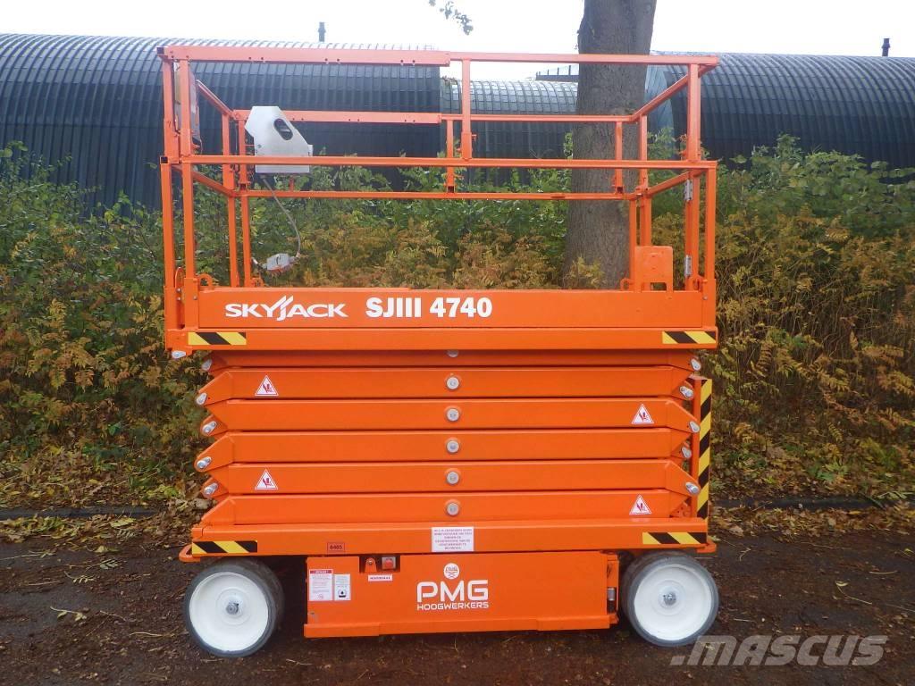 SkyJack SJ4740 Elevadores de tesoura