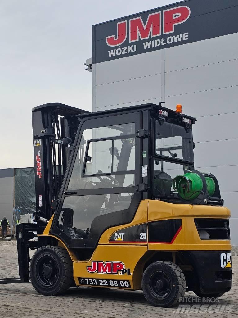 CAT GP 25 NT Empilhadores a gás