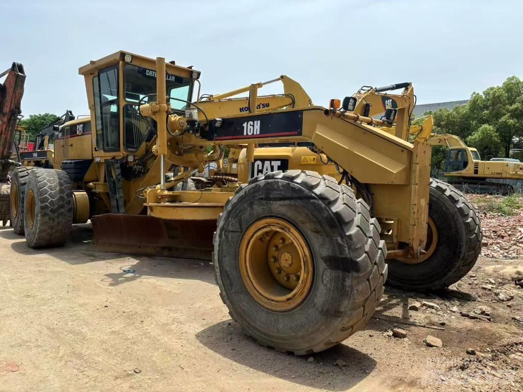 CAT 16 H Motoniveladoras