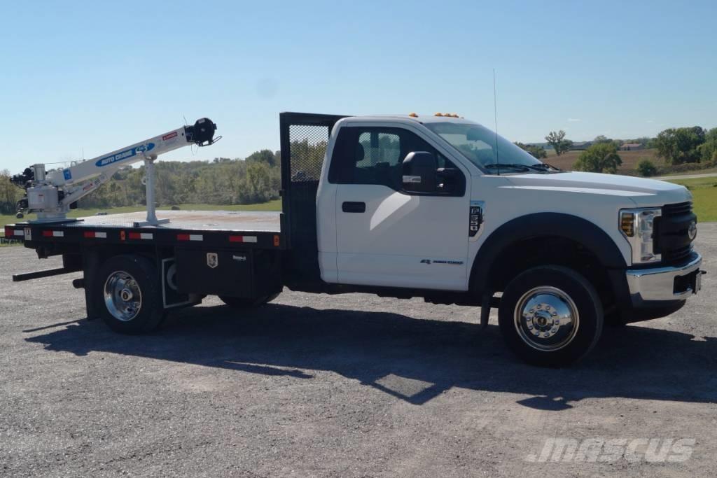 Ford F 550 XL SD Camiões grua