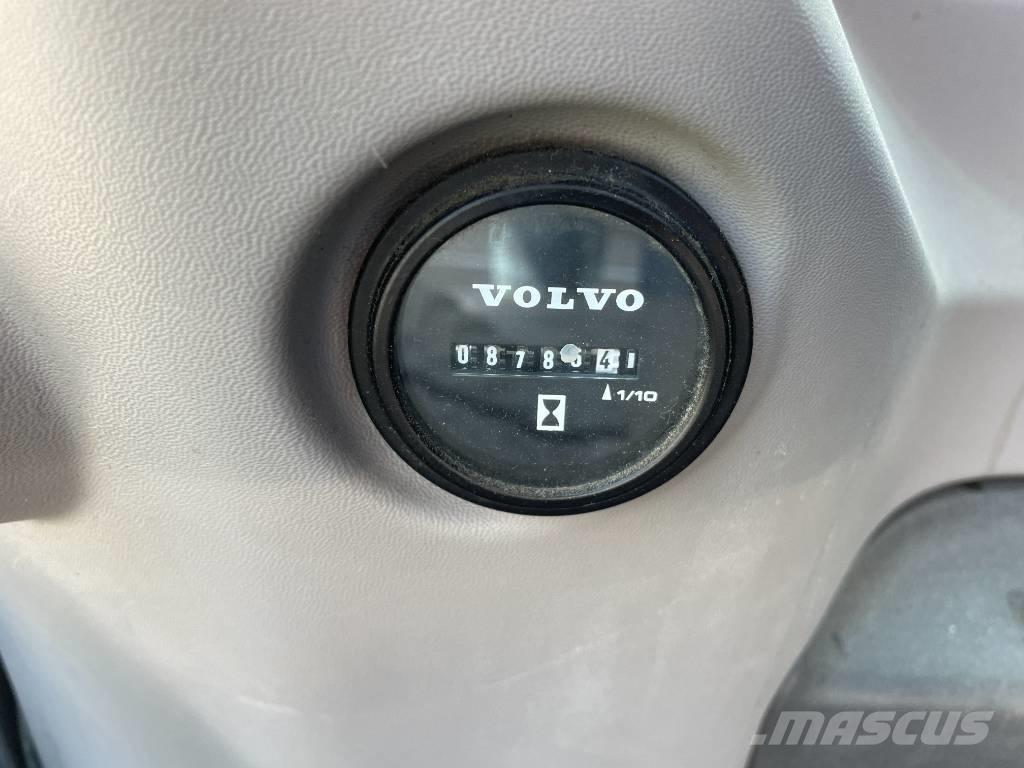 Volvo ECR235EL Escavadoras de rastos