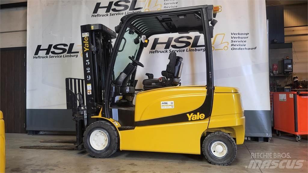 Yale ERP35VL E2145 Empilhadores eléctricos
