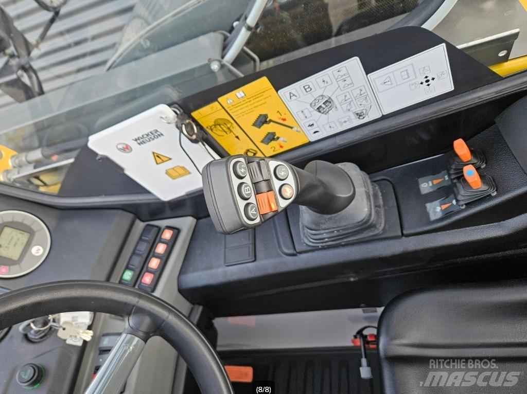 Wacker Neuson TH 412 Manipuladores telescópicos
