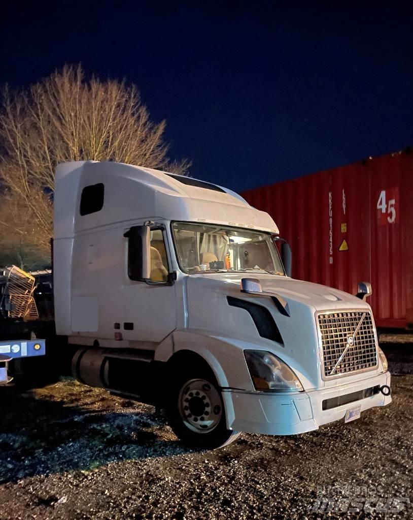 Volvo VNL 42 670 Tractores (camiões)