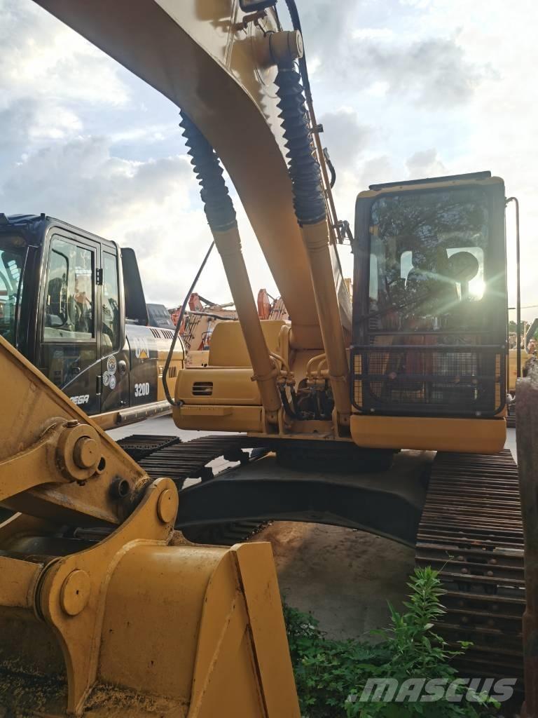Komatsu PC 220-7 Escavadoras de rastos