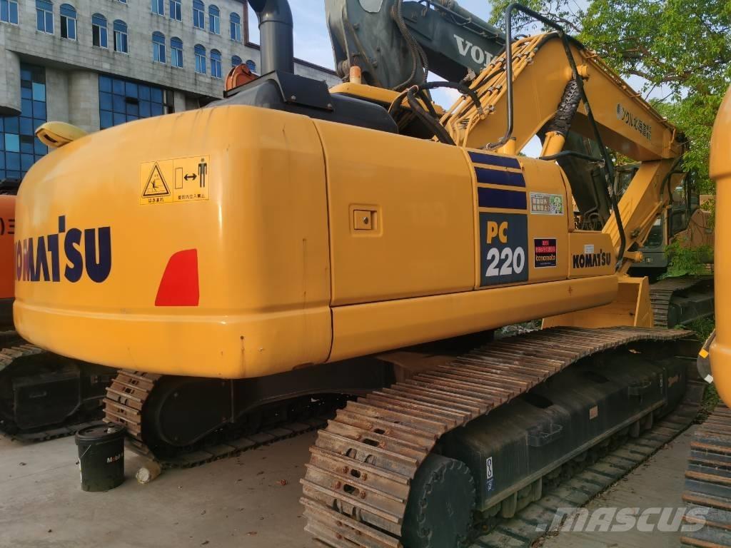 Komatsu PC 220-7 Escavadoras de rastos