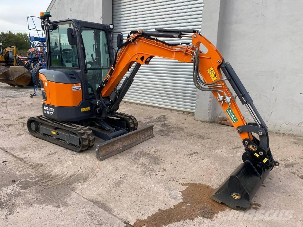 Develon DX 27 Z-7 Mini Escavadoras <7t