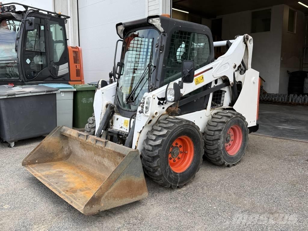 Bobcat S 530 Carregadoras de direcção deslizante