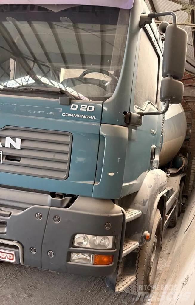 MAN 33 TGA 33.350 Camiões de betão