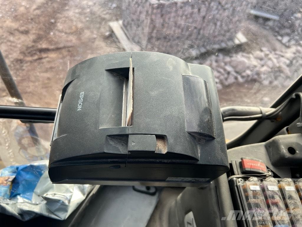 Ljungby L 18 Pás carregadoras de rodas