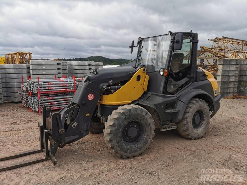 Mecalac AS 700 Pás carregadoras de rodas