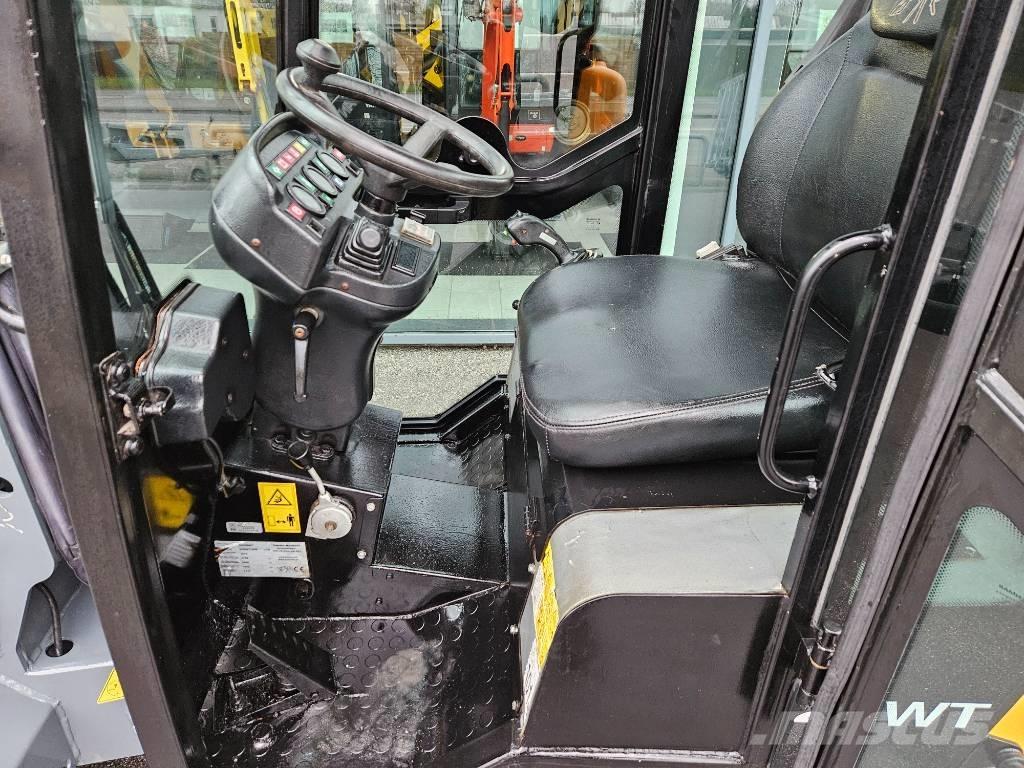 GiANT D 332 SWT Pás carregadoras de rodas