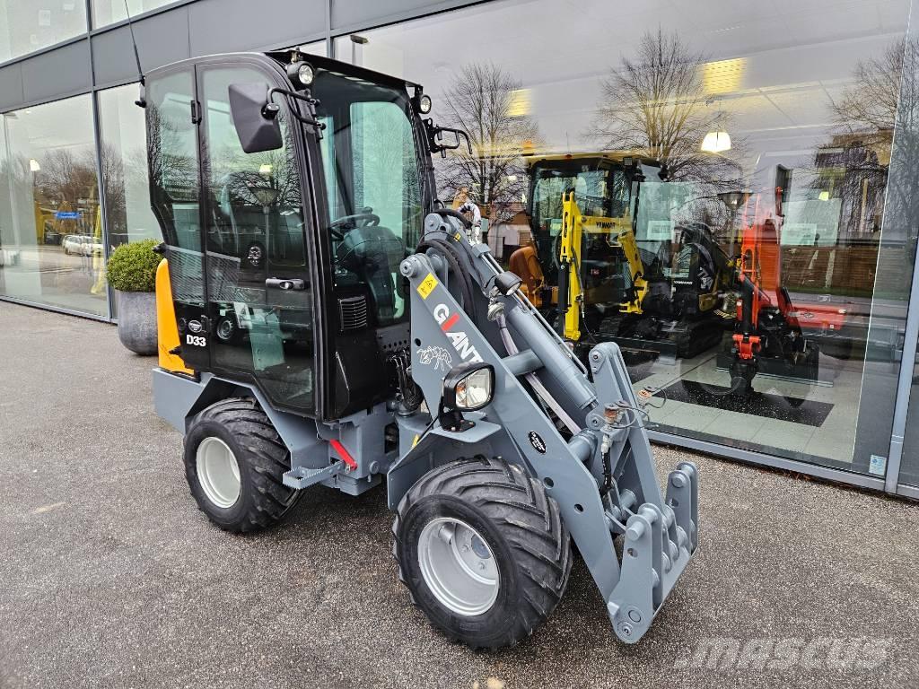 GiANT D 332 SWT Pás carregadoras de rodas