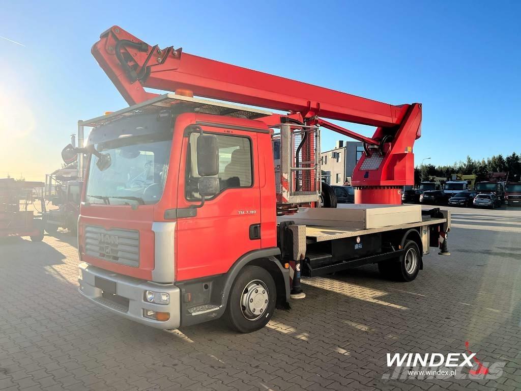 Wumag WT 250 Plataformas aéreas montadas em camião