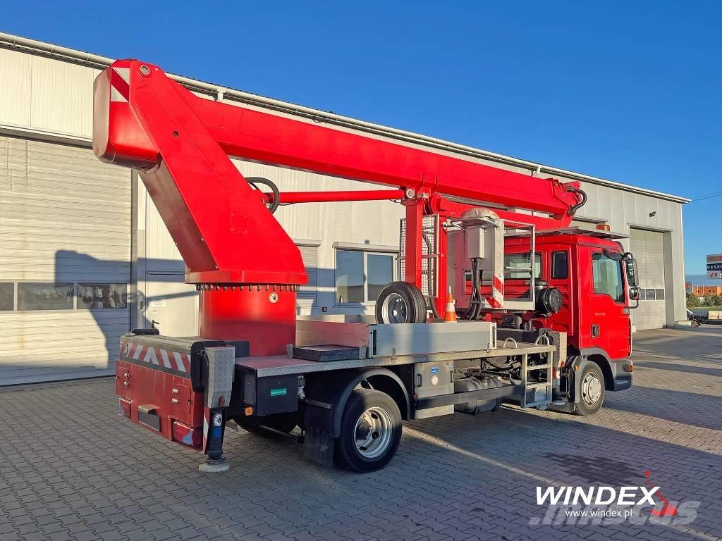 Wumag WT 250 Plataformas aéreas montadas em camião