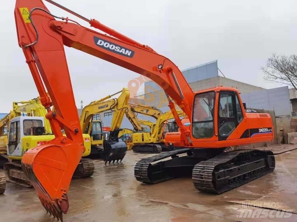 Doosan 220 LC-7 Escavadoras de rastos