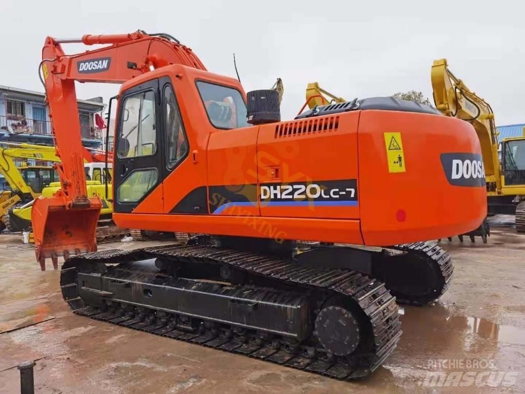 Doosan 220 LC-7 Escavadoras de rastos