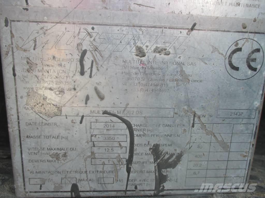 Multitel MT 202 DS Plataformas aéreas montadas em camião