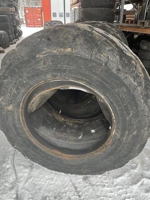 Nokian 710/45-26,5 Pneus, Rodas e Jantes