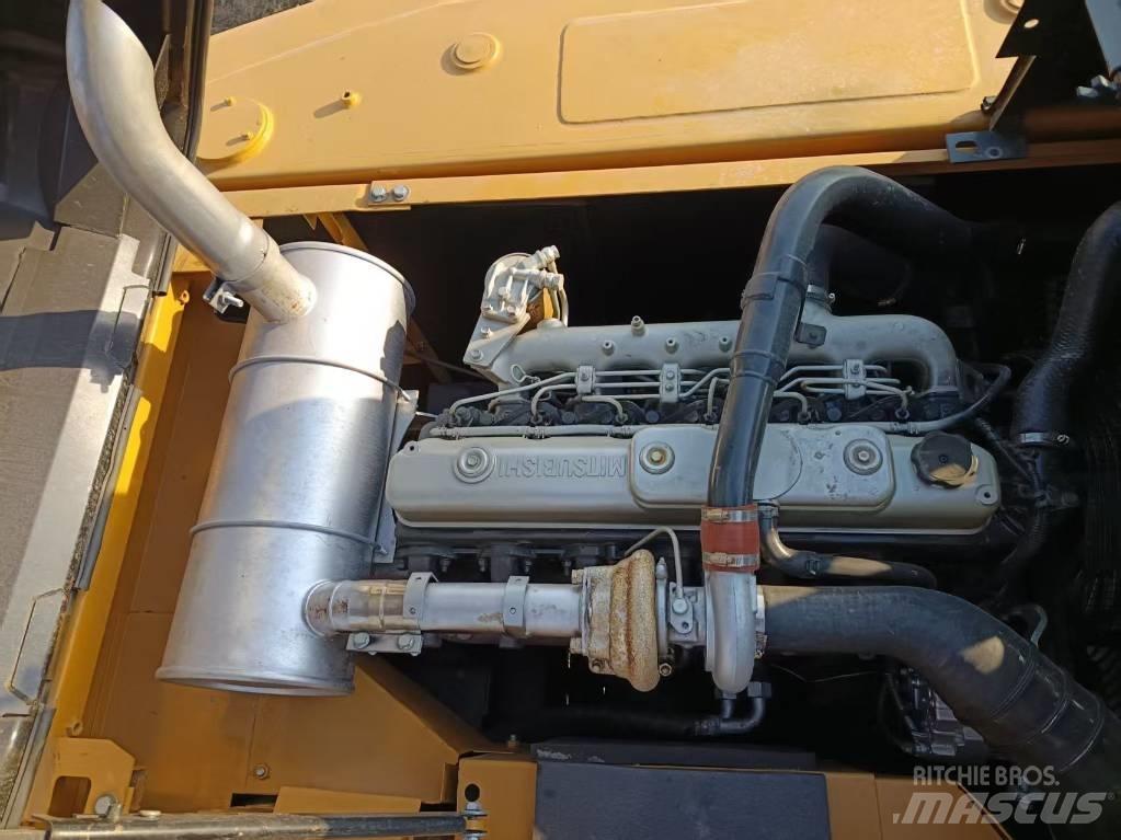 Sany SY215H Escavadoras de rastos