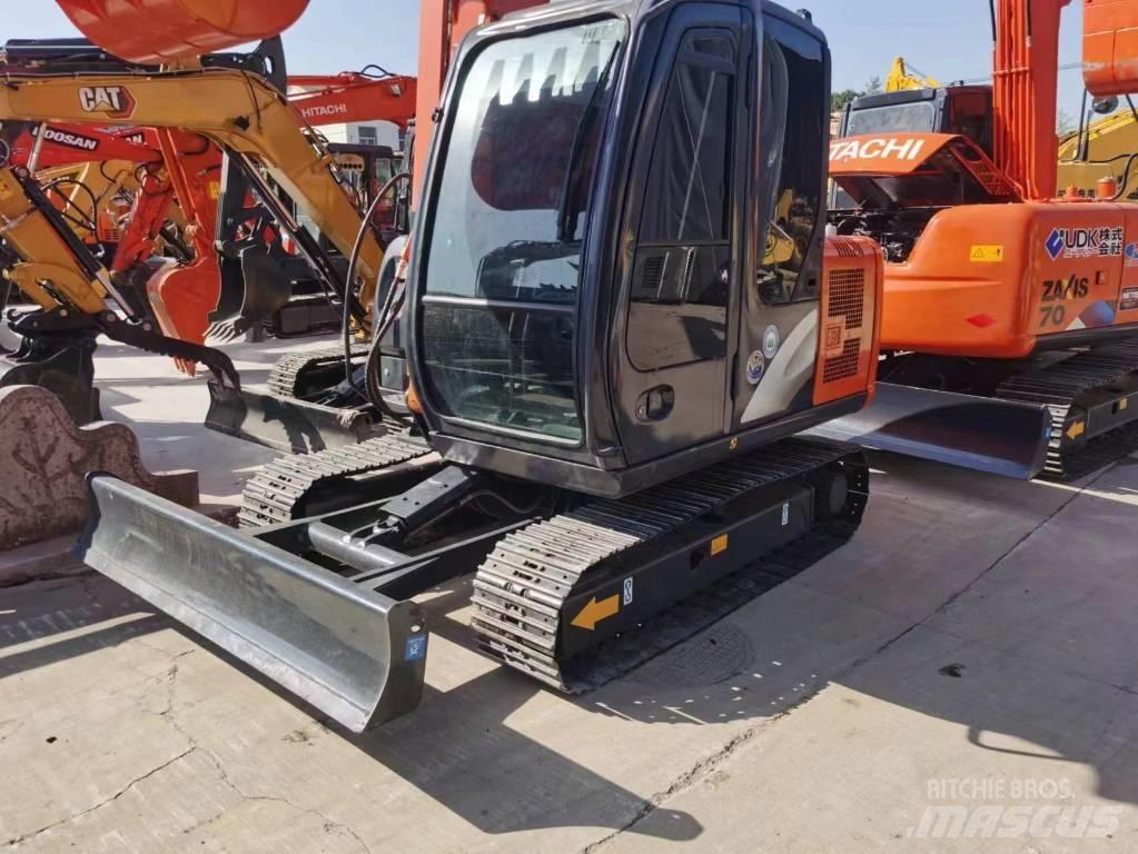 Hitachi ZX 55 Mini Escavadoras <7t