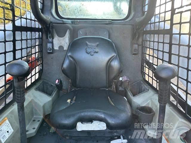 Bobcat T 590 Carregadoras de direcção deslizante