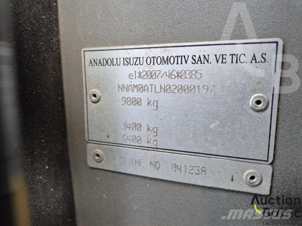 Isuzu NOVO Outros