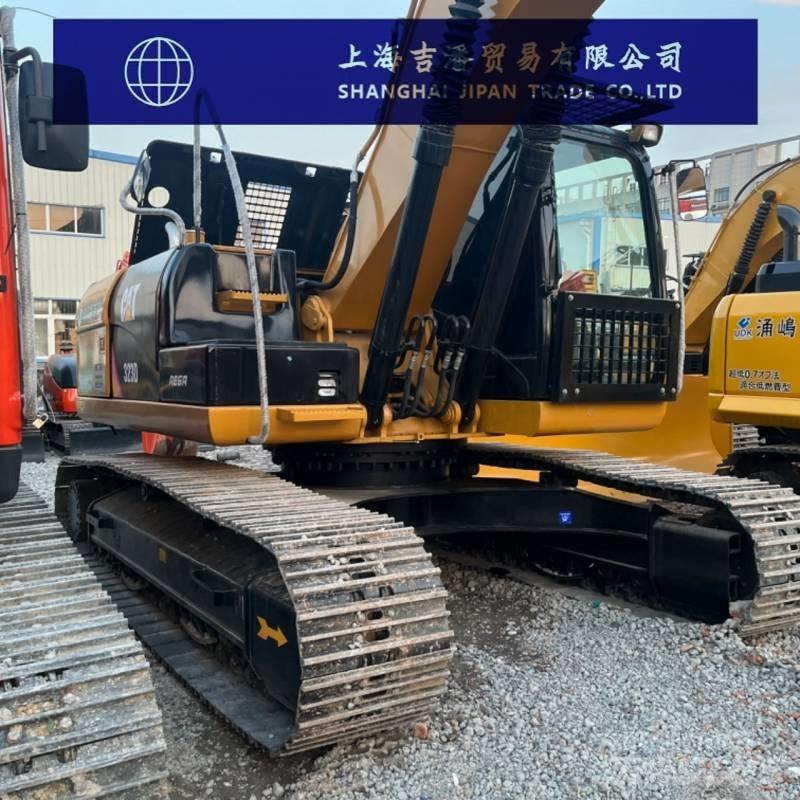 CAT 323 D Escavadoras de rastos