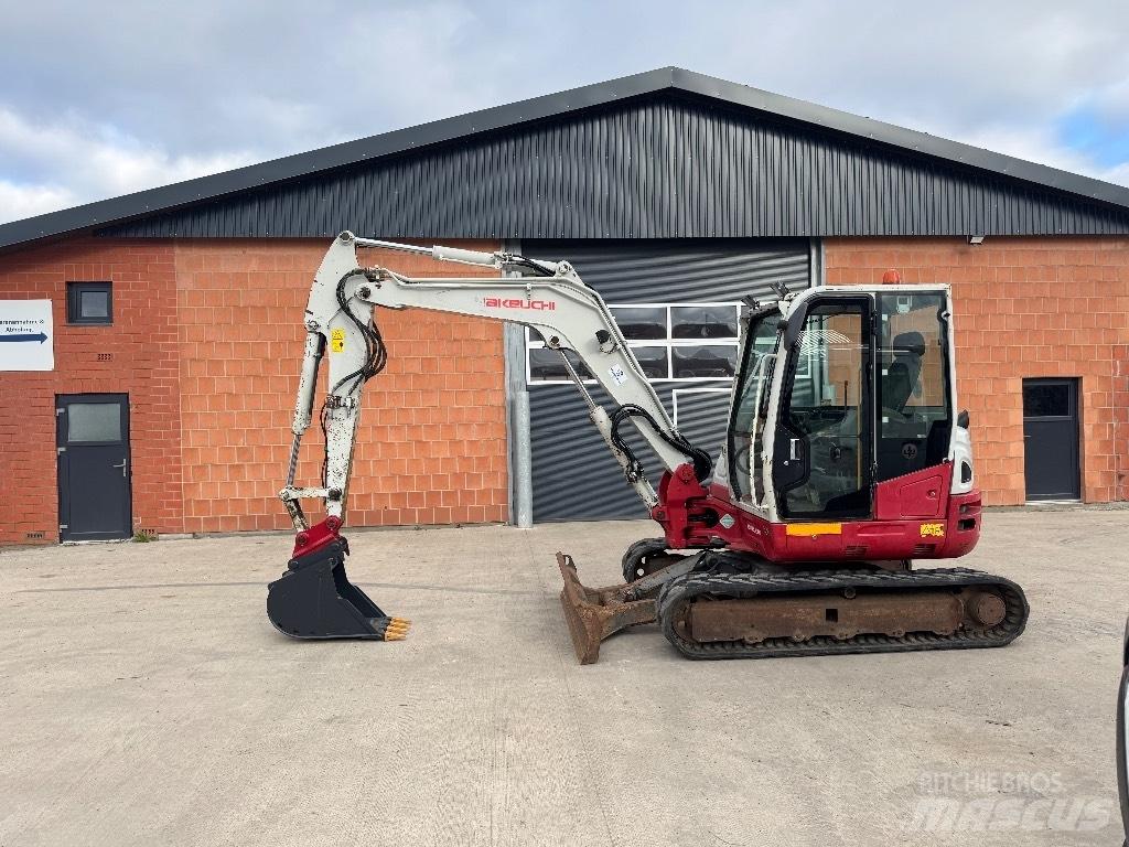 Takeuchi TB 260 Mini Escavadoras <7t
